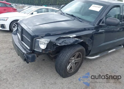 2007 Dodge Dakota Slt z USA, uszkodzony, nr VIN 1D7HW48P37S144432